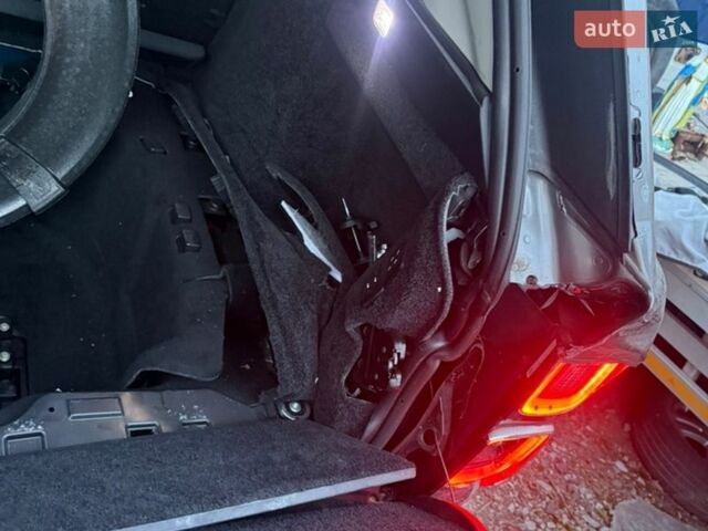Ленд Ровер Рендж Ровер, об'ємом двигуна 3 л та пробігом 50 тис. км за 45900 $, фото 10 на Automoto.ua