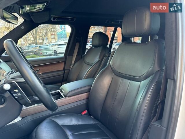 Ленд Ровер Рендж Ровер, об'ємом двигуна 4.39 л та пробігом 47 тис. км за 160000 $, фото 27 на Automoto.ua