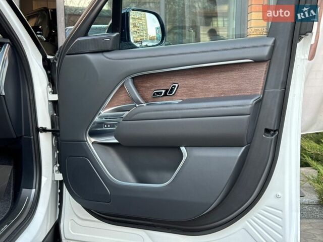 Ленд Ровер Рендж Ровер, об'ємом двигуна 4.39 л та пробігом 47 тис. км за 160000 $, фото 38 на Automoto.ua