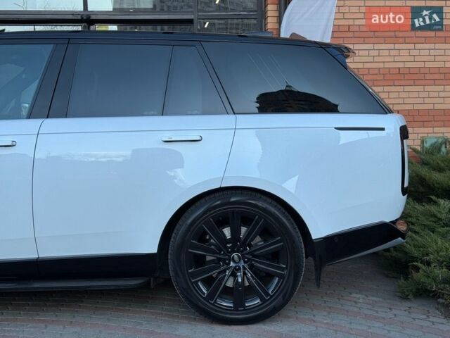 Ленд Ровер Рендж Ровер, об'ємом двигуна 4.39 л та пробігом 47 тис. км за 160000 $, фото 4 на Automoto.ua
