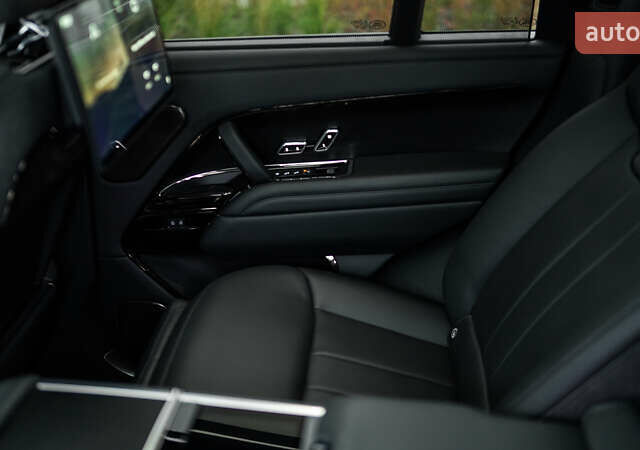 Ленд Ровер Рендж Ровер, об'ємом двигуна 4.39 л та пробігом 16 тис. км за 245000 $, фото 2 на Automoto.ua