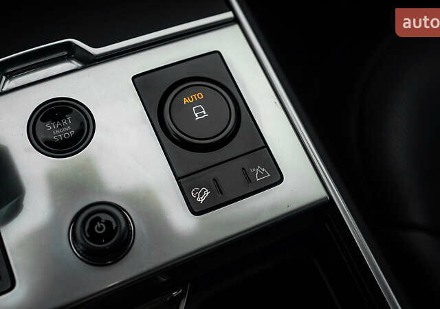 Ленд Ровер Рендж Ровер, об'ємом двигуна 4.39 л та пробігом 16 тис. км за 245000 $, фото 12 на Automoto.ua