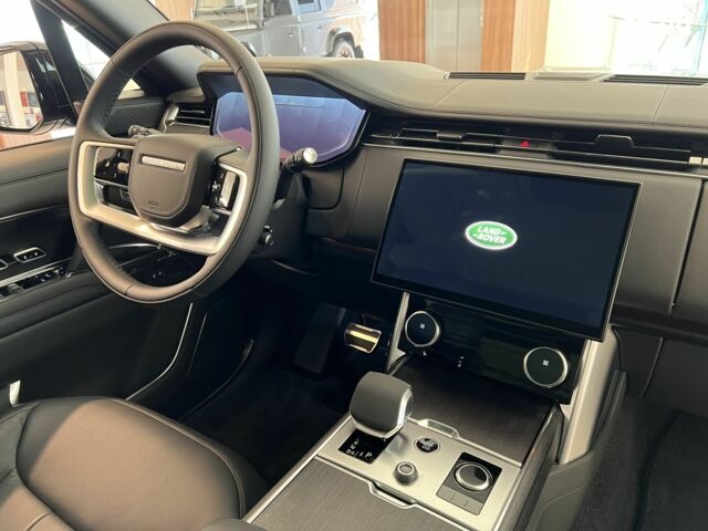 Ленд Ровер Рендж Ровер 2023 в Киеве на Automoto.ua Ленд Ровер Рендж Ровер, объемом двигателя 3 л и пробегом 1 тыс. км за 182800 $, фото 56 на Automoto.ua