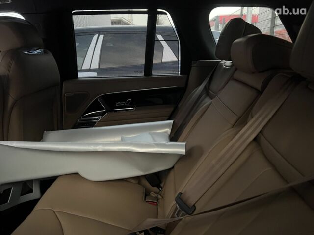 Ленд Ровер Рендж Ровер 2023 в Киеве на Automoto.ua Ленд Ровер Рендж Ровер, объемом двигателя 4.4 л и пробегом 0 тыс. км за 235184 $, фото 39 на Automoto.ua