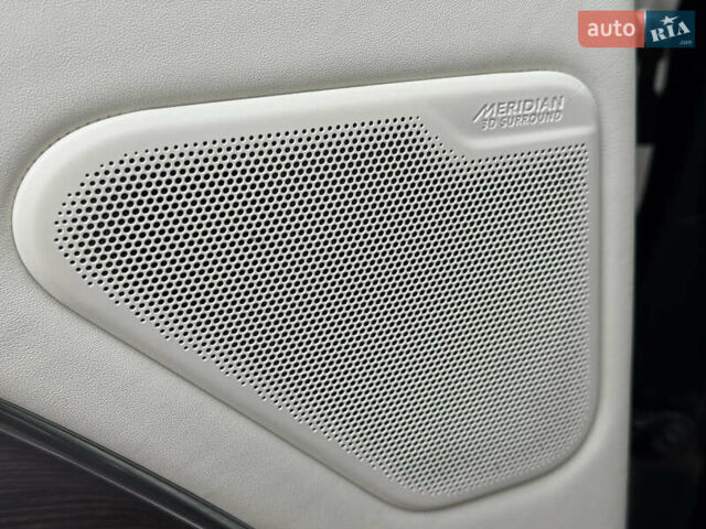 Ленд Ровер Рендж Ровер, объемом двигателя 4.39 л и пробегом 45 тыс. км за 210000 $, фото 43 на Automoto.ua