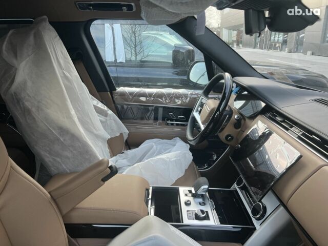 Ленд Ровер Рендж Ровер 2023 в Киеве на Automoto.ua Ленд Ровер Рендж Ровер, объемом двигателя 4.4 л и пробегом 0 тыс. км за 235184 $, фото 32 на Automoto.ua