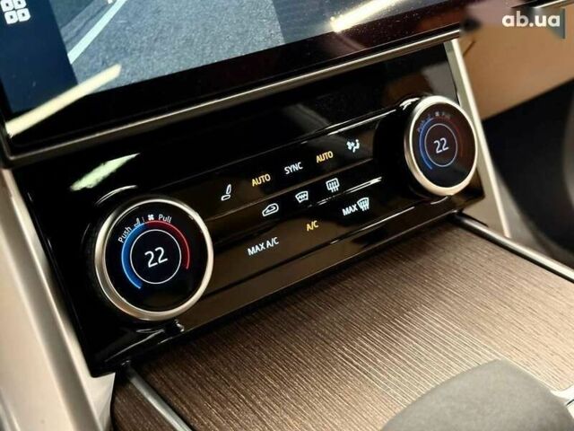 Ленд Ровер Рендж Ровер, об'ємом двигуна 3 л та пробігом 29 тис. км за 185000 $, фото 27 на Automoto.ua