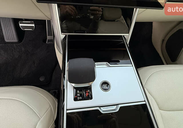 Ленд Ровер Рендж Ровер, об'ємом двигуна 3 л та пробігом 14 тис. км за 170000 $, фото 15 на Automoto.ua