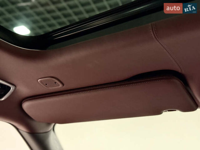 Ленд Ровер Рендж Ровер, объемом двигателя 3 л и пробегом 22 тыс. км за 215000 $, фото 31 на Automoto.ua