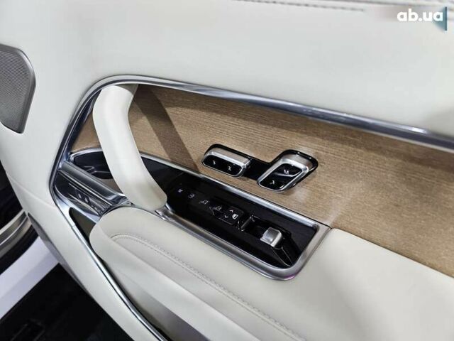 Ленд Ровер Рендж Ровер 2024 в Киеве на Automoto.ua Ленд Ровер Рендж Ровер, объемом двигателя 4.4 л и пробегом 1 тыс. км за 369511 $, фото 21 на Automoto.ua