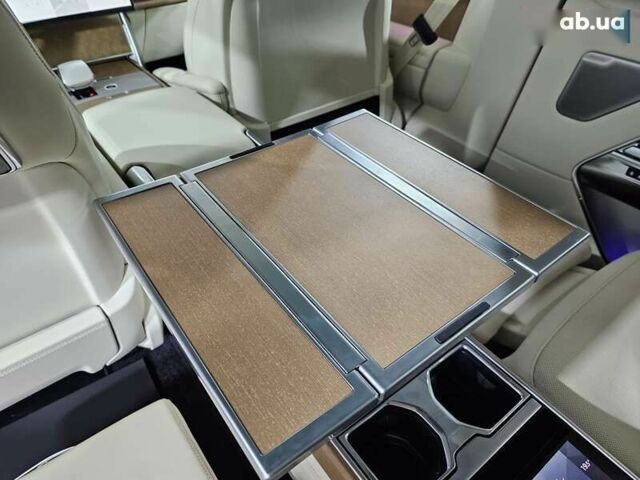 Ленд Ровер Рендж Ровер 2024 в Киеве на Automoto.ua Ленд Ровер Рендж Ровер, объемом двигателя 4.4 л и пробегом 1 тыс. км за 369511 $, фото 19 на Automoto.ua