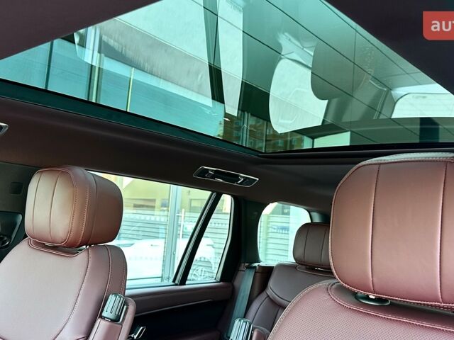 Ленд Ровер Рендж Ровер 2025 у Одесі на Automoto.ua Ленд Ровер Рендж Ровер, об'ємом двигуна 3 л та пробігом 0 тис. км за 222132 $, фото 15 на Automoto.ua