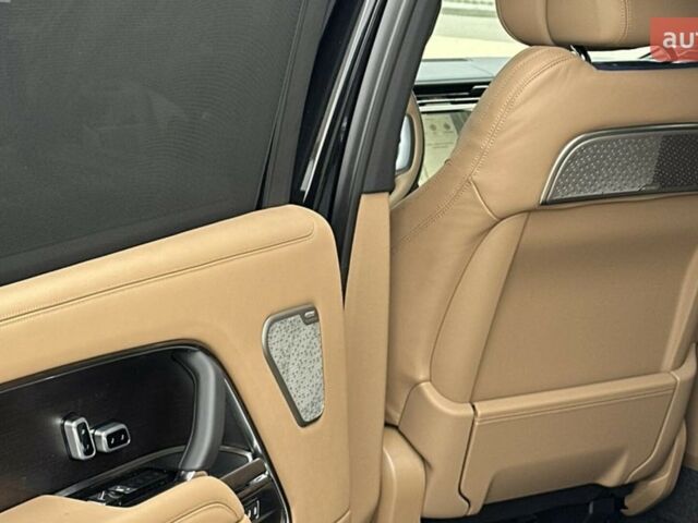 Ленд Ровер Рендж Ровер 2025 у Львові на Automoto.ua Ленд Ровер Рендж Ровер, об'ємом двигуна 4.4 л та пробігом 0 тис. км за 272274 $, фото 14 на Automoto.ua