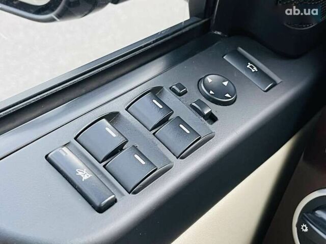 Ленд Ровер Рендж Ровер, объемом двигателя 5 л и пробегом 265 тыс. км за 14999 $, фото 28 на Automoto.ua