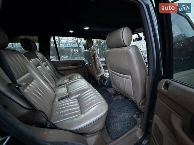 Желтый Ленд Ровер Рендж Ровер, объемом двигателя 2.5 л и пробегом 490 тыс. км за 7500 $, фото 1 на Automoto.ua