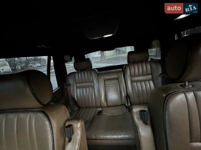 Желтый Ленд Ровер Рендж Ровер, объемом двигателя 2.5 л и пробегом 490 тыс. км за 7500 $, фото 2 на Automoto.ua