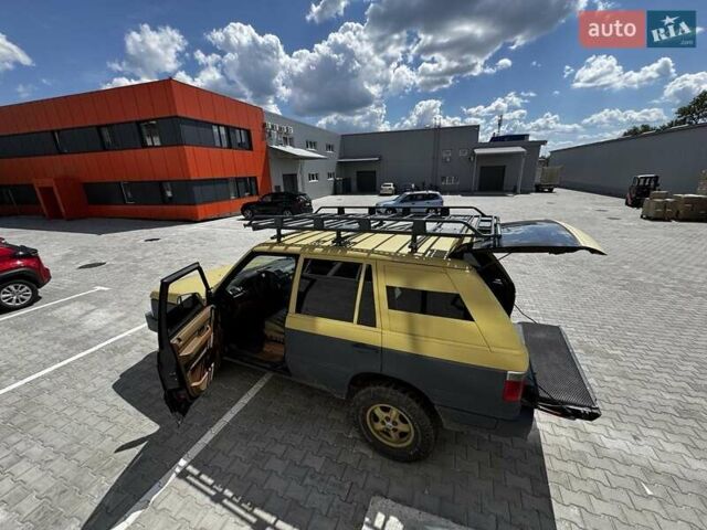 Жовтий Ленд Ровер Рендж Ровер, об'ємом двигуна 2.5 л та пробігом 490 тис. км за 8500 $, фото 2 на Automoto.ua