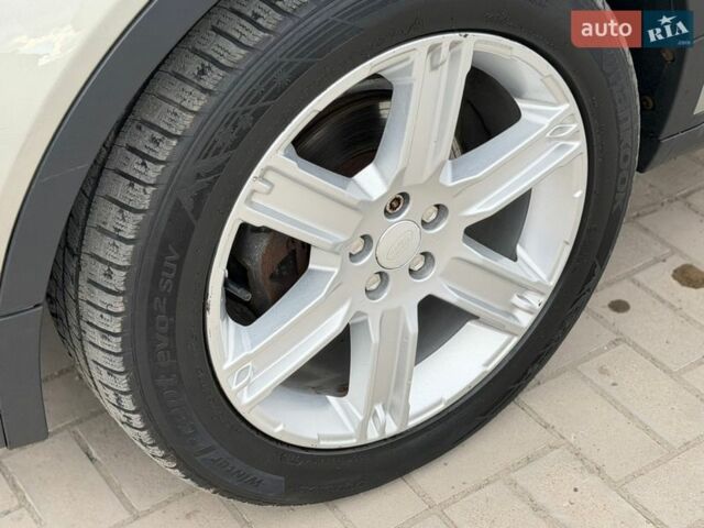 Желтый Ленд Ровер Рендж Ровер, объемом двигателя 2.18 л и пробегом 183 тыс. км за 18750 $, фото 22 на Automoto.ua