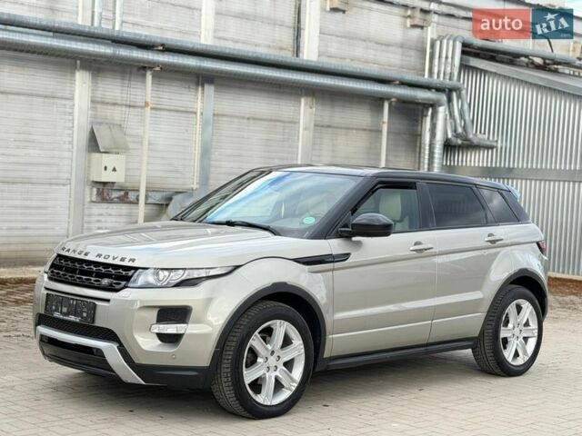 Желтый Ленд Ровер Рендж Ровер, объемом двигателя 2.18 л и пробегом 183 тыс. км за 18750 $, фото 4 на Automoto.ua