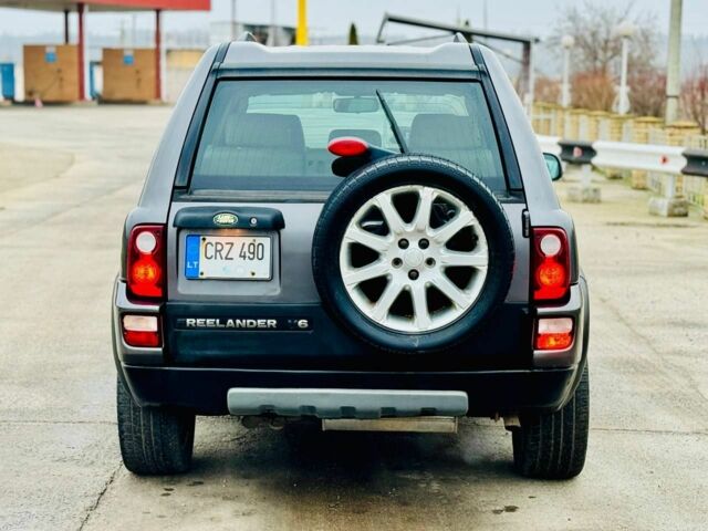 Сірий Ленд Ровер Рендж Ровер, об'ємом двигуна 2 л та пробігом 170 тис. км за 3150 $, фото 4 на Automoto.ua