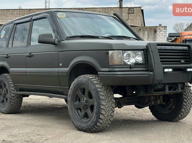 Сірий Ленд Ровер Рендж Ровер, об'ємом двигуна 4.6 л та пробігом 300 тис. км за 5700 $, фото 5 на Automoto.ua