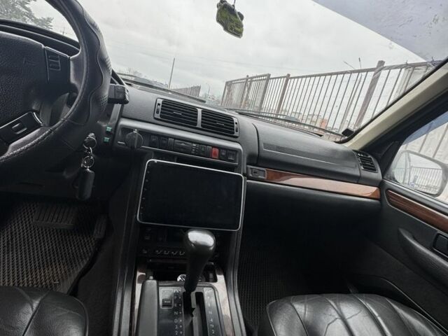 Сірий Ленд Ровер Рендж Ровер, об'ємом двигуна 4.6 л та пробігом 240 тис. км за 11500 $, фото 4 на Automoto.ua