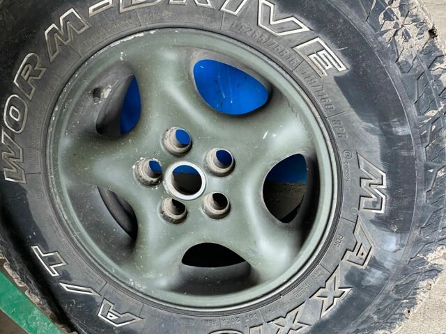 Сірий Ленд Ровер Рендж Ровер, об'ємом двигуна 4.6 л та пробігом 256 тис. км за 3650 $, фото 18 на Automoto.ua