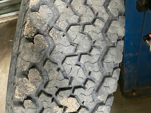 Сірий Ленд Ровер Рендж Ровер, об'ємом двигуна 4.6 л та пробігом 256 тис. км за 3650 $, фото 17 на Automoto.ua