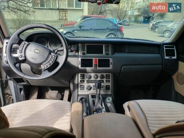 Серый Ленд Ровер Рендж Ровер, объемом двигателя 2.9 л и пробегом 300 тыс. км за 9000 $, фото 6 на Automoto.ua