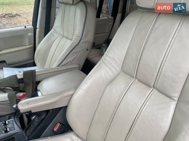 Серый Ленд Ровер Рендж Ровер, объемом двигателя 2.93 л и пробегом 300 тыс. км за 6800 $, фото 20 на Automoto.ua