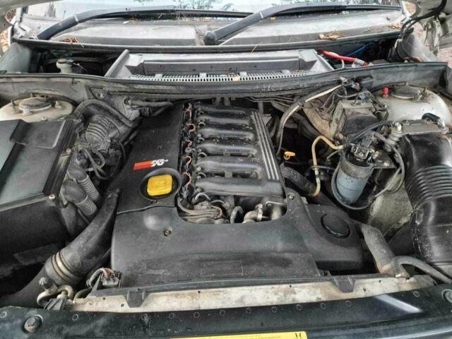 Серый Ленд Ровер Рендж Ровер, объемом двигателя 3 л и пробегом 300 тыс. км за 4199 $, фото 5 на Automoto.ua