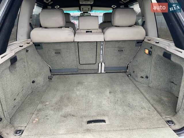 Серый Ленд Ровер Рендж Ровер, объемом двигателя 2.9 л и пробегом 300 тыс. км за 7999 $, фото 30 на Automoto.ua