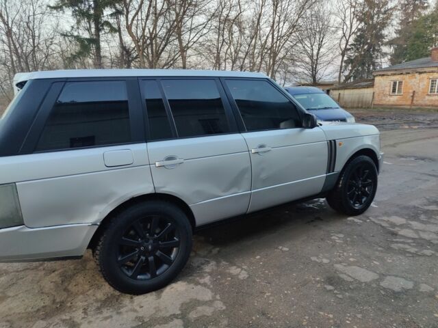 Серый Ленд Ровер Рендж Ровер, объемом двигателя 3 л и пробегом 300 тыс. км за 4000 $, фото 4 на Automoto.ua