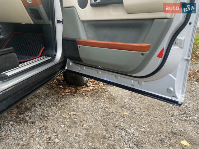 Серый Ленд Ровер Рендж Ровер, объемом двигателя 2.93 л и пробегом 300 тыс. км за 6800 $, фото 7 на Automoto.ua