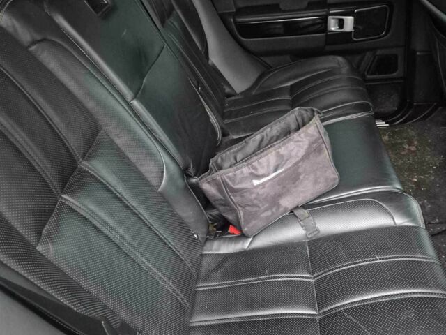 Серый Ленд Ровер Рендж Ровер, объемом двигателя 3 л и пробегом 300 тыс. км за 4199 $, фото 4 на Automoto.ua