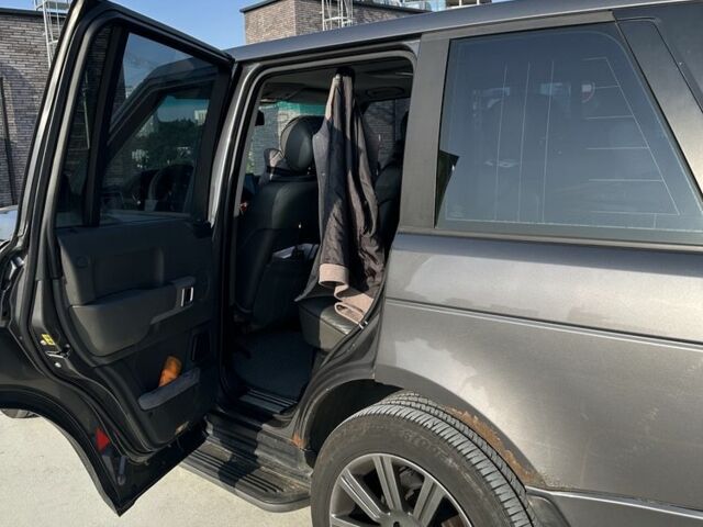 Сірий Ленд Ровер Рендж Ровер, об'ємом двигуна 2.9 л та пробігом 540 тис. км за 6700 $, фото 4 на Automoto.ua