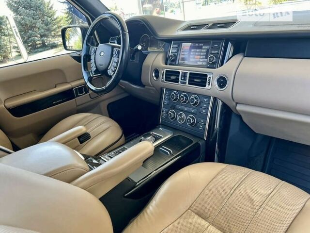 Сірий Ленд Ровер Рендж Ровер, об'ємом двигуна 3 л та пробігом 329 тис. км за 7675 $, фото 3 на Automoto.ua