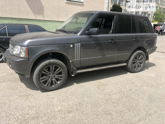 Серый Ленд Ровер Рендж Ровер, объемом двигателя 3 л и пробегом 250 тыс. км за 9600 $, фото 1 на Automoto.ua