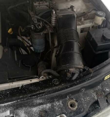 Сірий Ленд Ровер Рендж Ровер, об'ємом двигуна 2.93 л та пробігом 450 тис. км за 8300 $, фото 2 на Automoto.ua