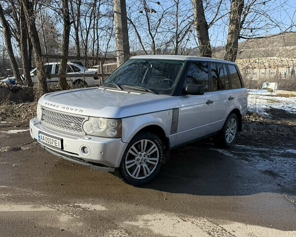 Ленд Ровер Рендж Ровер 2005 в Киеве на Automoto.ua Серый Ленд Ровер Рендж Ровер, объемом двигателя 4.2 л и пробегом 202 тыс. км за 9647 $, фото 8 на Automoto.ua