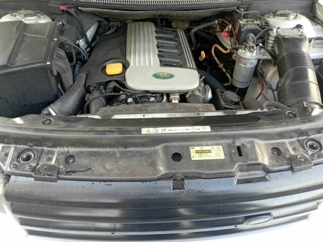 Сірий Ленд Ровер Рендж Ровер, об'ємом двигуна 3 л та пробігом 211 тис. км за 6000 $, фото 6 на Automoto.ua