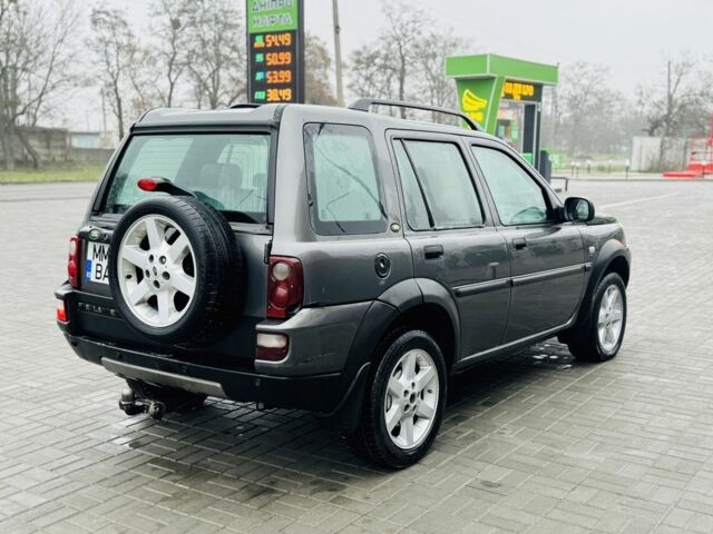 Сірий Ленд Ровер Рендж Ровер, об'ємом двигуна 2 л та пробігом 240 тис. км за 2950 $, фото 3 на Automoto.ua