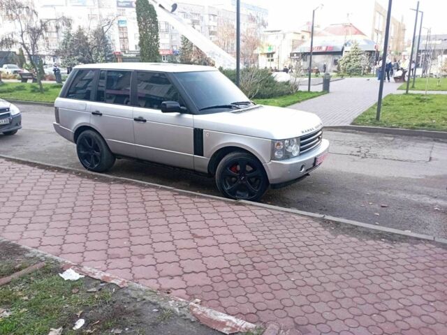 Сірий Ленд Ровер Рендж Ровер, об'ємом двигуна 3 л та пробігом 211 тис. км за 6000 $, фото 1 на Automoto.ua