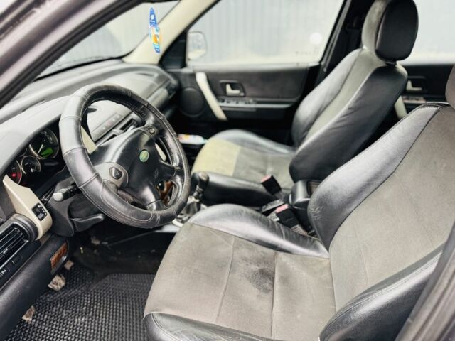 Сірий Ленд Ровер Рендж Ровер, об'ємом двигуна 2 л та пробігом 240 тис. км за 2950 $, фото 6 на Automoto.ua