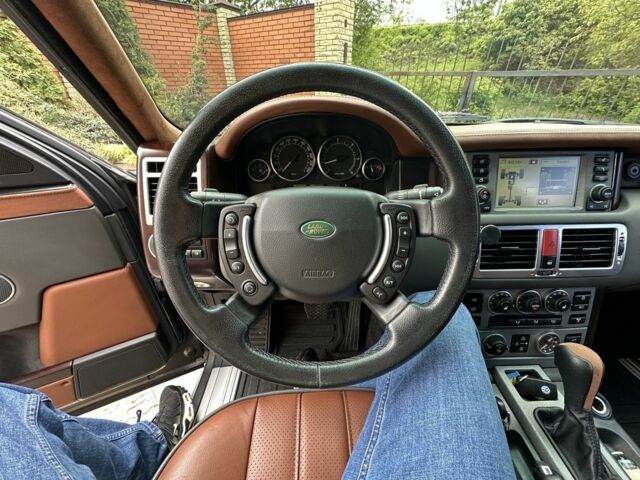 Сірий Ленд Ровер Рендж Ровер, об'ємом двигуна 3 л та пробігом 281 тис. км за 20500 $, фото 17 на Automoto.ua