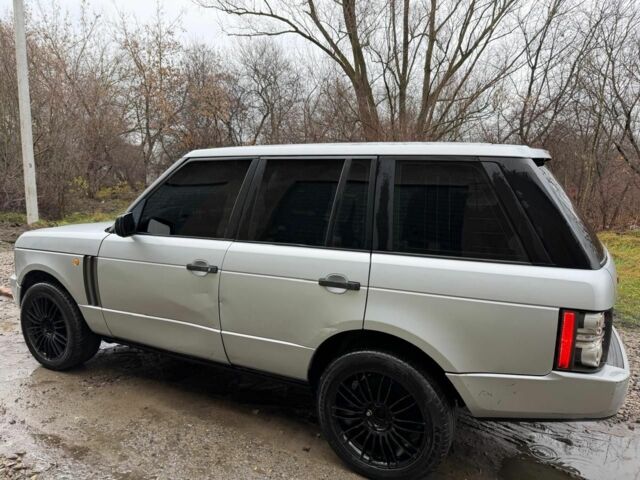 Сірий Ленд Ровер Рендж Ровер, об'ємом двигуна 3 л та пробігом 340 тис. км за 4800 $, фото 2 на Automoto.ua