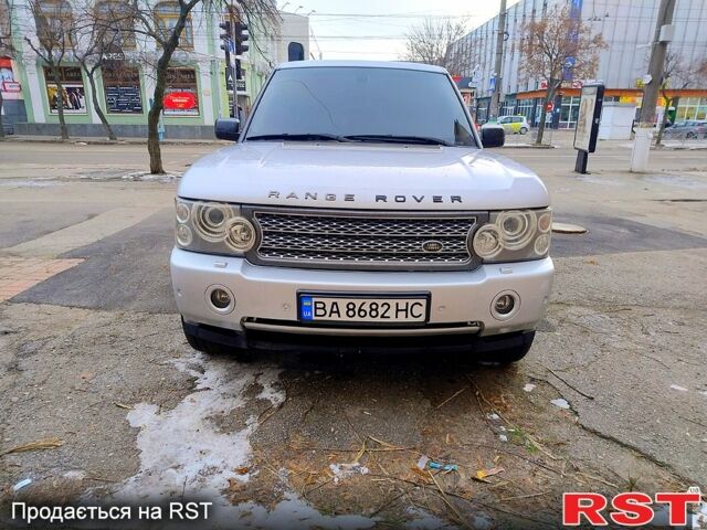 Серый Ленд Ровер Рендж Ровер, объемом двигателя 4.4 л и пробегом 233 тыс. км за 9500 $, фото 7 на Automoto.ua