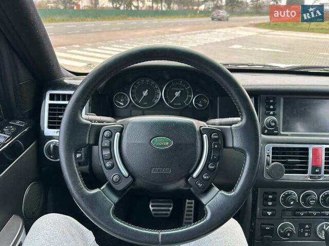 Сірий Ленд Ровер Рендж Ровер, об'ємом двигуна 4.2 л та пробігом 189 тис. км за 10500 $, фото 11 на Automoto.ua