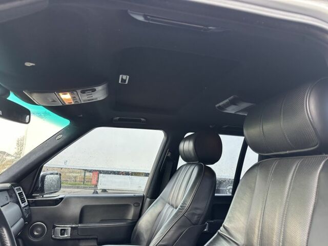 Серый Ленд Ровер Рендж Ровер, объемом двигателя 4.2 л и пробегом 188 тыс. км за 10500 $, фото 14 на Automoto.ua