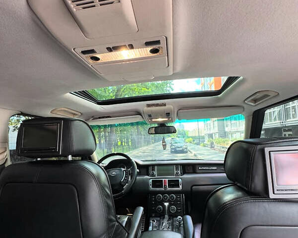 Серый Ленд Ровер Рендж Ровер, объемом двигателя 4.2 л и пробегом 223 тыс. км за 15000 $, фото 7 на Automoto.ua